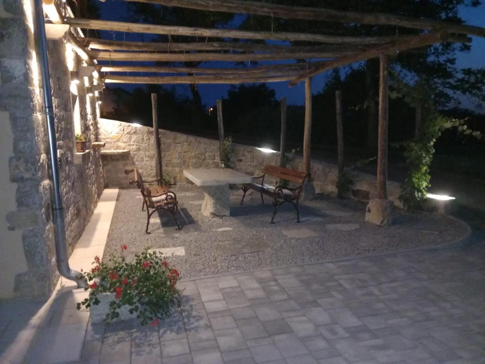 Hotel G House Dutovlje Zewnętrze zdjęcie