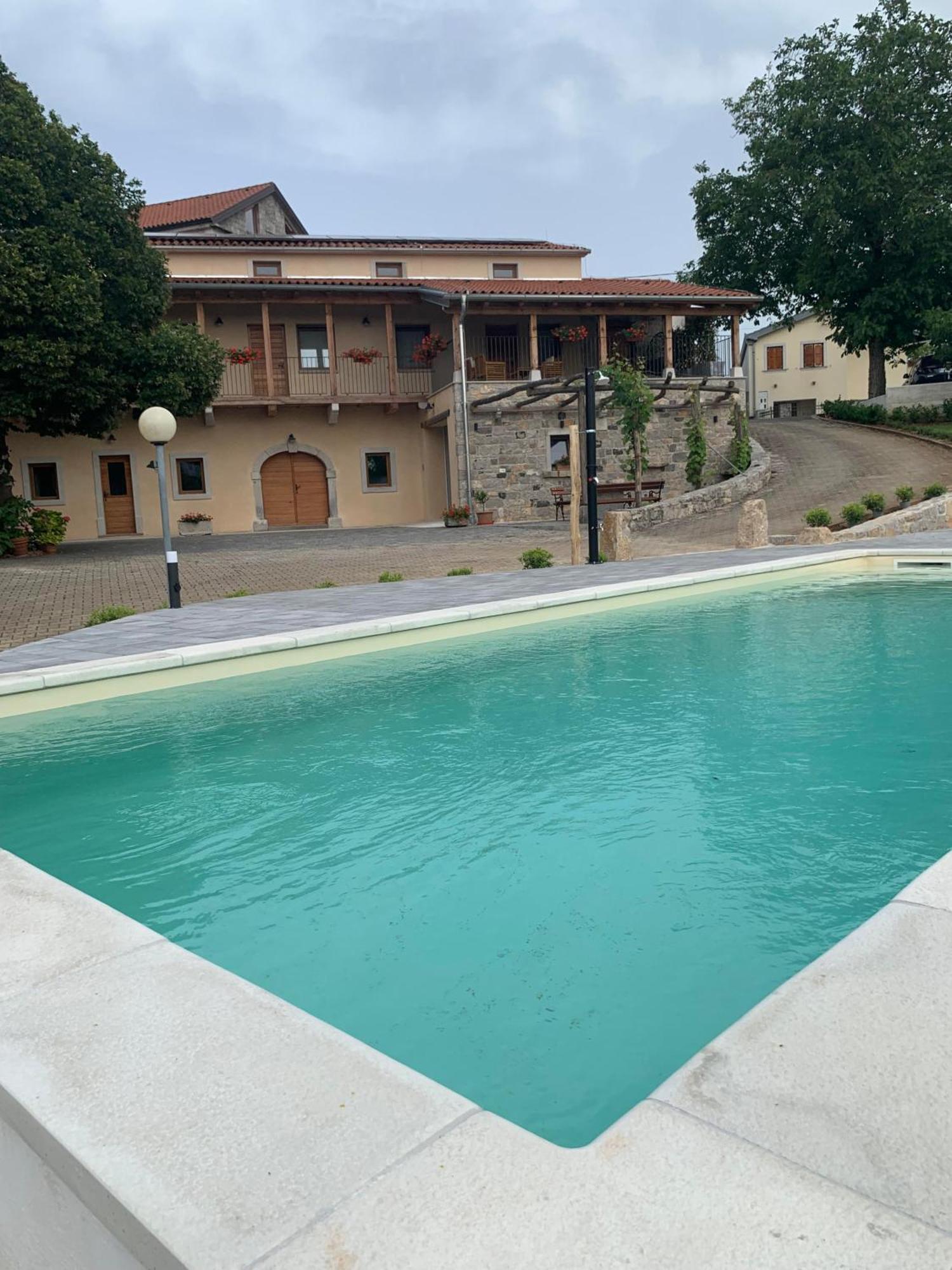 Hotel G House Dutovlje Zewnętrze zdjęcie